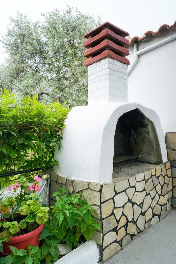 Studios Panagiotas House Астрис Экстерьер фото